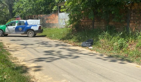 Corpo esquartejado é encontrado em sacos de lixo em Manaus