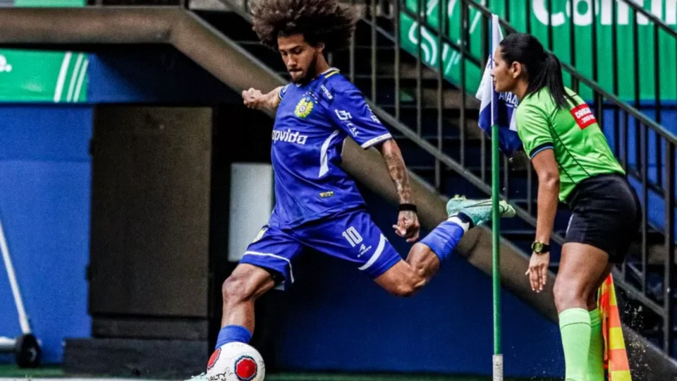 Fast, Amazonas, Nacional e Iranduba brigam por vaga na semifinal do Amazonense neste sábado