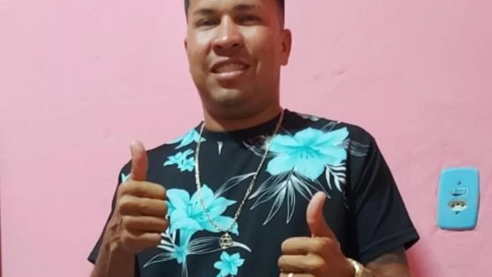 Homem sai de casa acompanhado de um amigo e desaparece na Zona Leste de Manaus