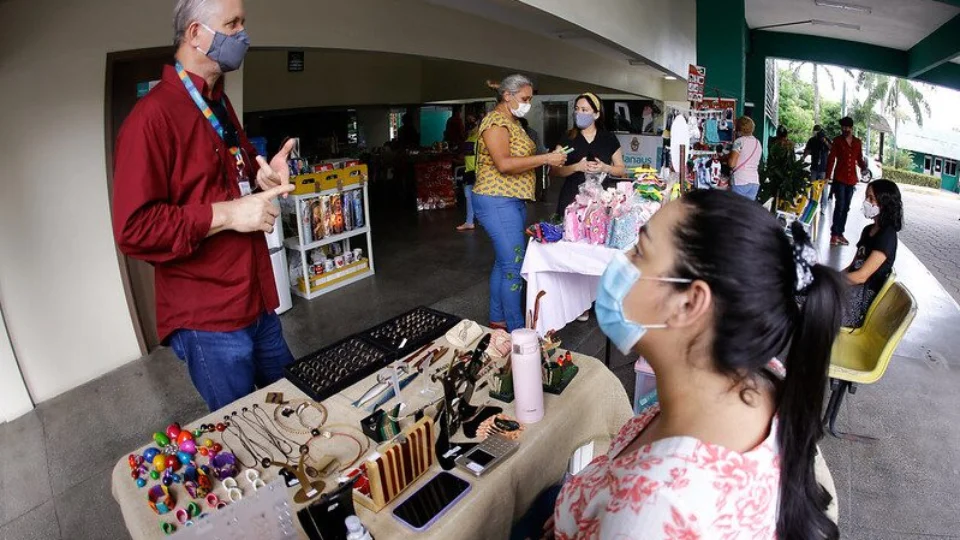 Estão abertas as  inscrições para cadastro de artesãos em Manaus