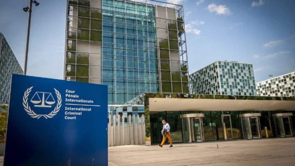 Tribunal de Haia recebe denúncia da CPI da Pandemia contra Bolsonaro por crime contra a humanidade