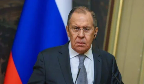 Ministro das Relações Exteriores diz que Rússia pretende levar operação militar até o fim