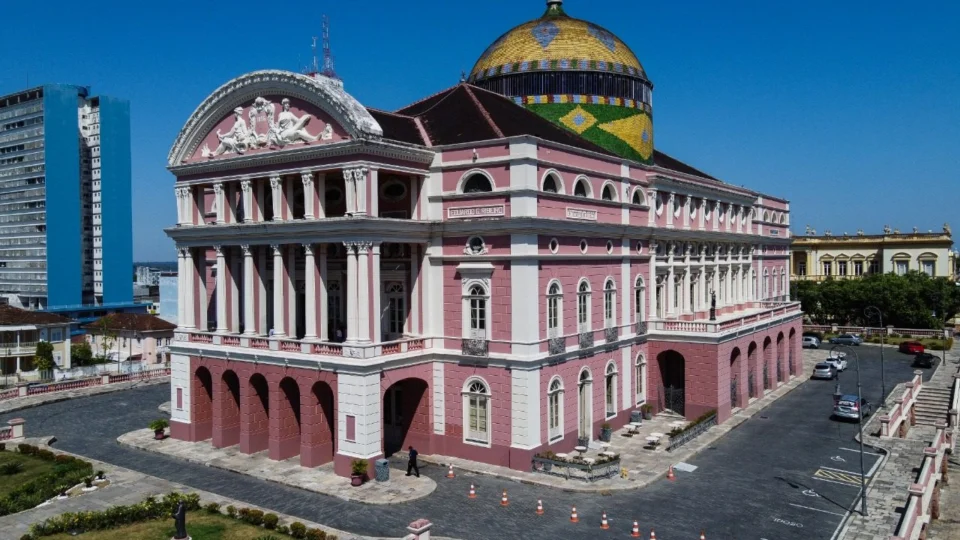 Veja a programação de férias de janeiro do Teatro Amazonas