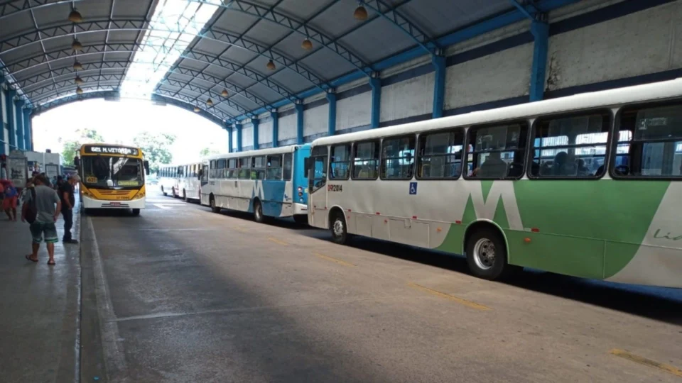 Em Manaus, linhas de ônibus terão reforço para os dias de provas do Enem