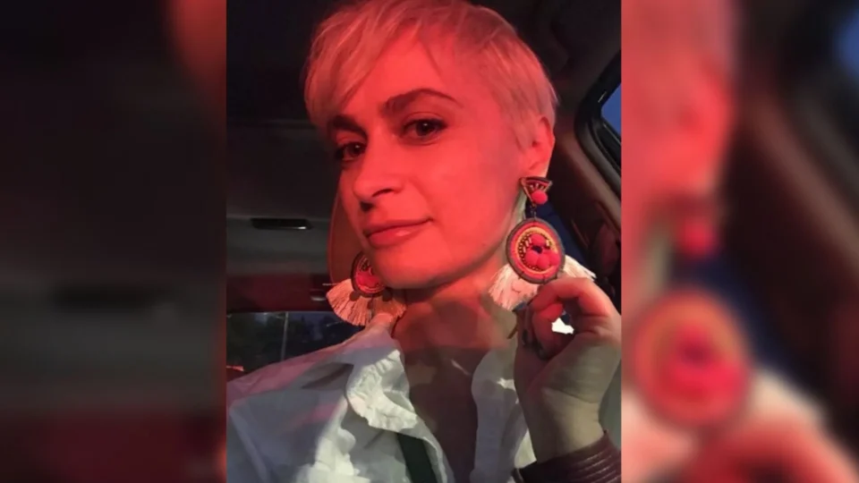 Quem era Halyna Hutchins, a diretora morta por Alec Baldwin na filmagem do filme ‘Rust’