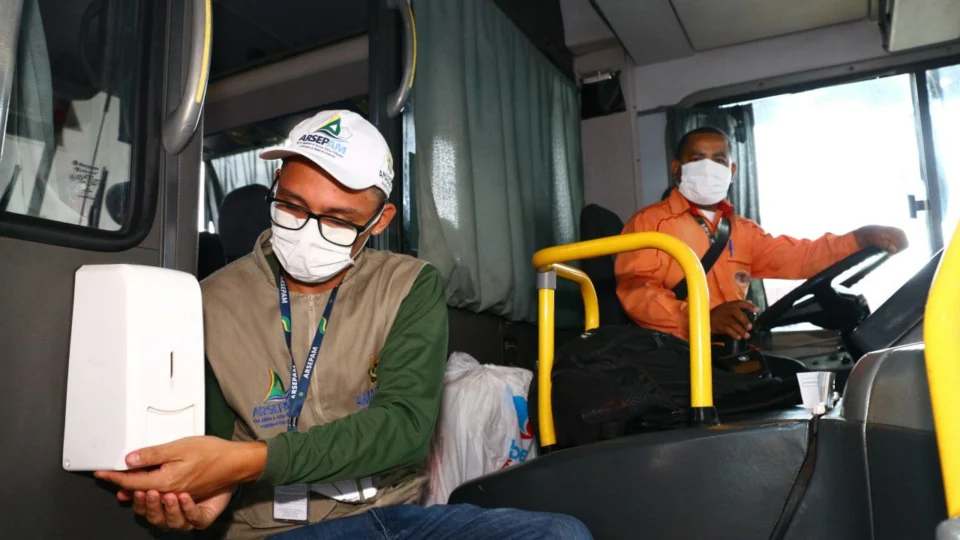 Cerca de 18 mil pessoas devem deixar a capital através do transporte rodoviário intermunicipal no feriado, diz Arsepam