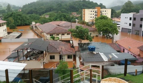 Minas Gerais: sobe para 24 número de mortos devido às chuvas