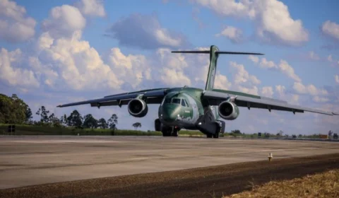 Avião da FAB parte na próxima segunda-feira para resgatar brasileiros na Polônia