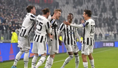 Villarreal bete Juventus por 3 a 0 e vai às quartas de final da Liga dos Campeões