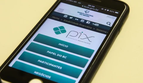 PIX cresce 281% e se torna terceiro meio de pagamento mais aceito em e-commerce