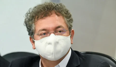 CPI da Covid: Danilo Trento é ligado a empresa investigada por tráfico de drogas, diz Randolfe