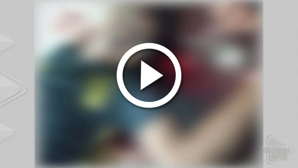 VÍDEO: homem é espancado a pauladas em Tefé, no interior do Amazonas