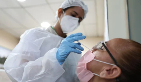 Primeira semana de dezembro quadriplica testagem por RT-PCR no Estado, diz SES-AM