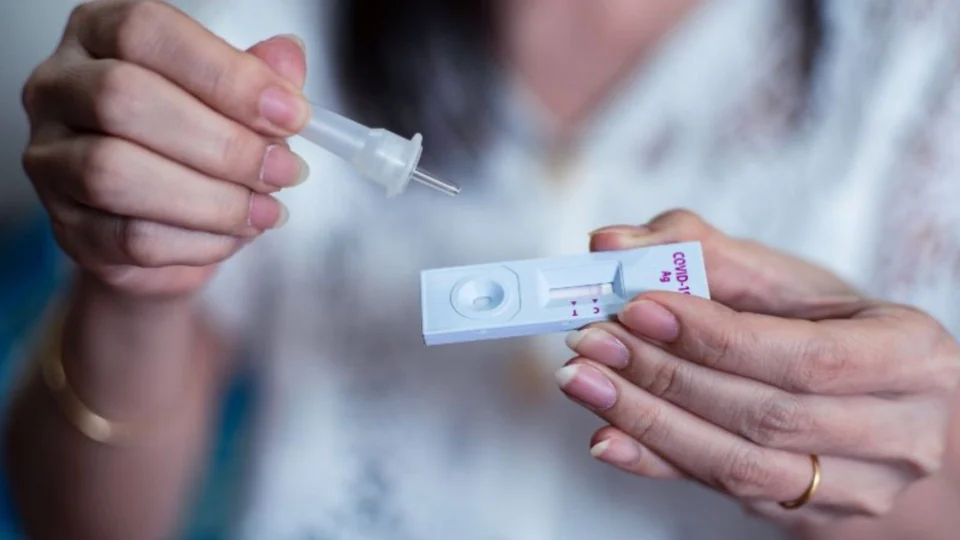 Se aprovado pela Anvisa, governo informa que autoteste não será distribuído gratuitamente para a população