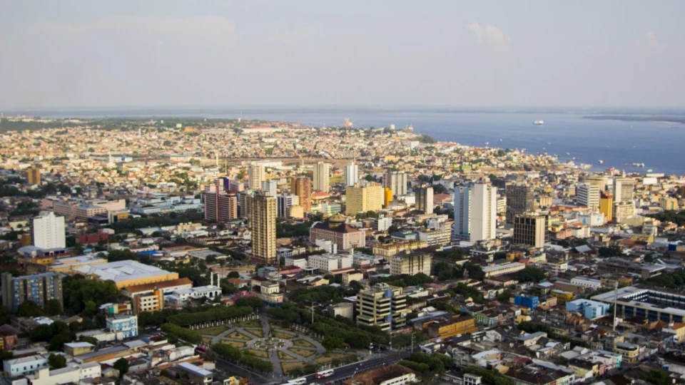 Em Manaus, IPTU, infrações de trânsito e outros tributos têm descontos de até 100% em multas e juros; veja passo a passo para negociar