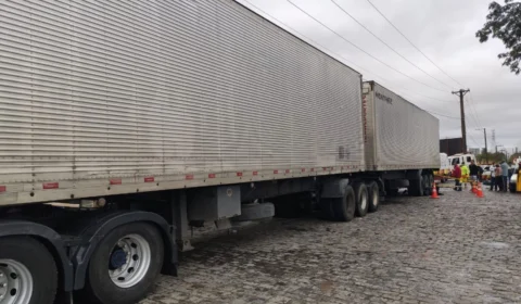 A caminho de Aparecida, 4 romeiros morrem na Via Dutra em SP