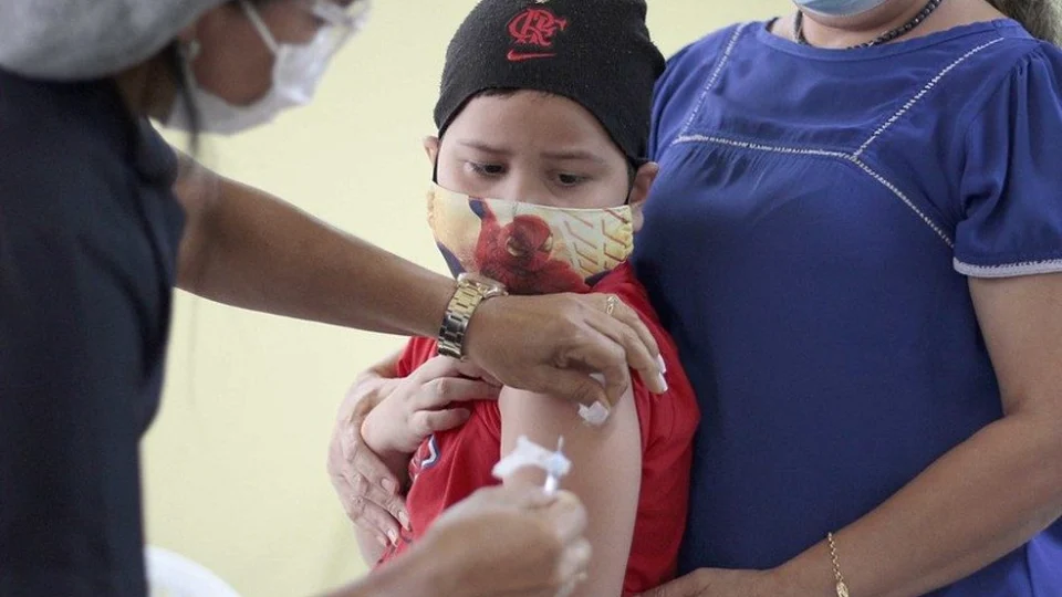 Crianças de Manaus têm postos exclusivos para vacinação contra Covid; veja locais