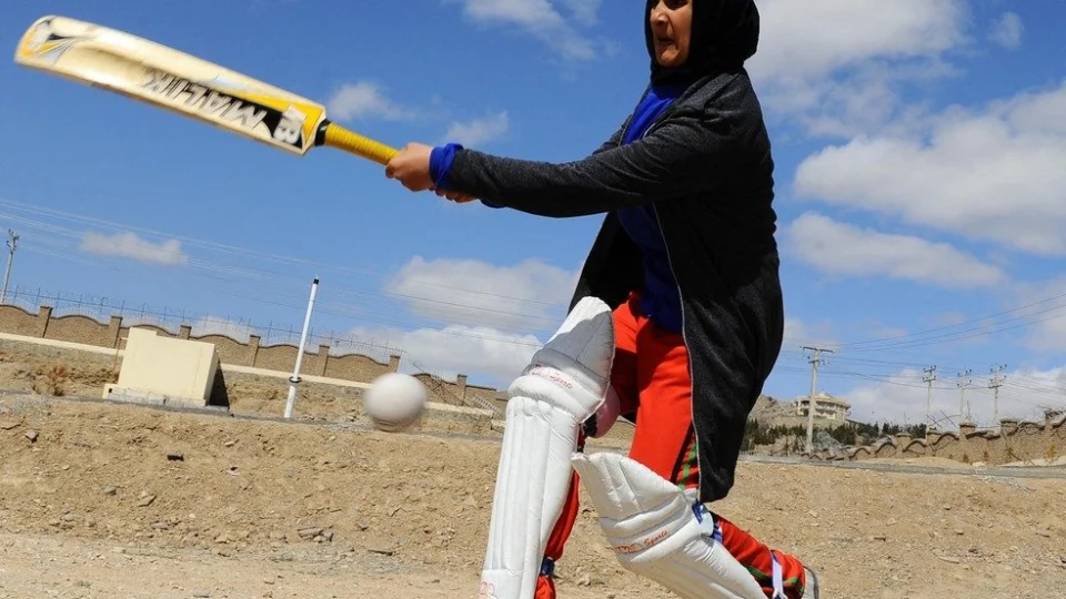 Talibã vai proibir mulheres de praticar esportes no Afeganistão