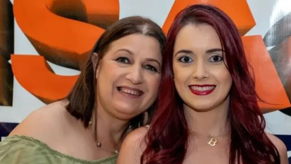 Mãe e filha morrem em acidente de carro em São Paulo