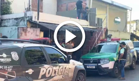 VÍDEO: homem é executado após ter a casa invadida por pistoleiros
