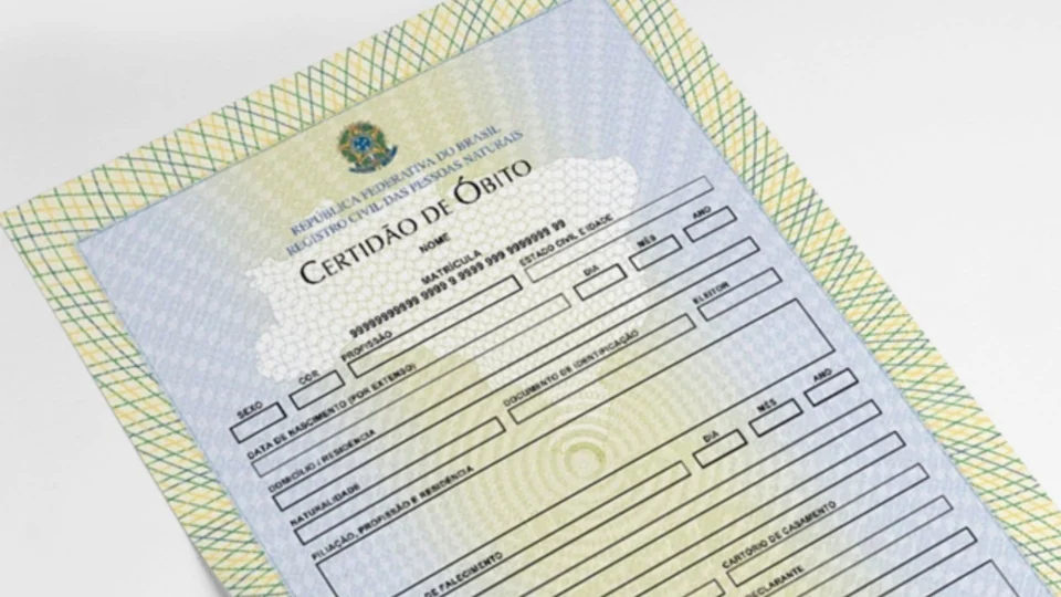 Cartórios do Brasil registram recorde de emissão de certidão de óbitos em 2021