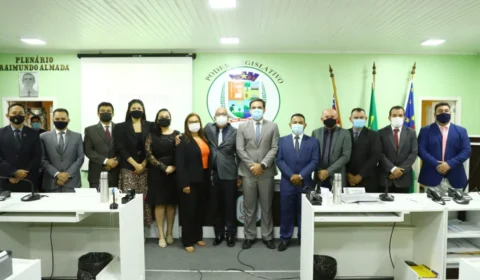 Câmara Municipal de Parintins, no AM, pretende gastar R$ 465 mil com combustível para 13 vereadores