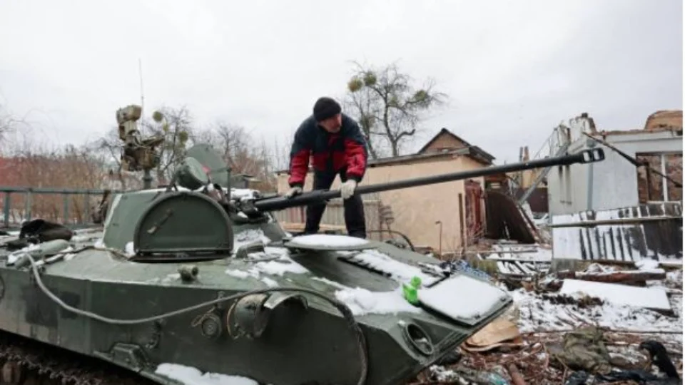 Cidade ucraniana Kherson está tomada por russos, anuncia prefeito