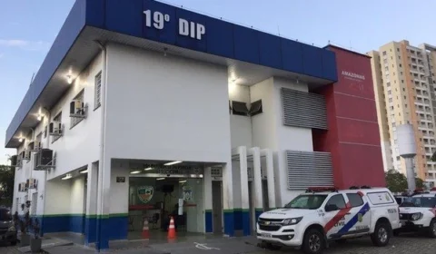 Homem é preso em Manaus suspeito de homicídio qualificado e corrupção de menores em Coari