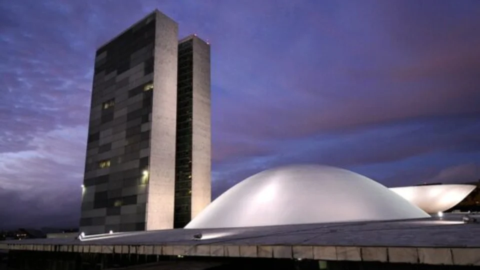 Autorizado concurso público para 19 vagas no Senado