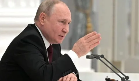 Rússia exige saída de diplomatas americanos do país