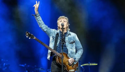Paul McCartney completa 80 anos e ganha homenagem em rede social dos Beatles
