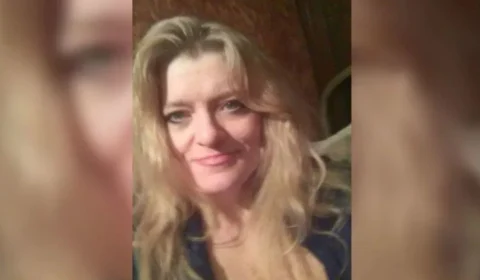 Mulher desperta do coma após dois anos e identifica irmão como agressor nos EUA