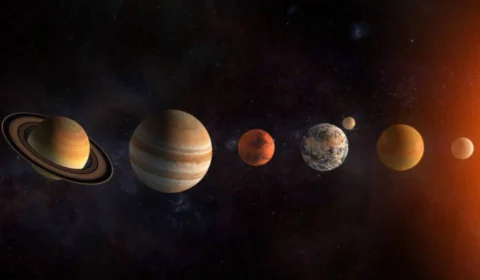 Cinco planetas entram em período retrógrado; entenda o significado