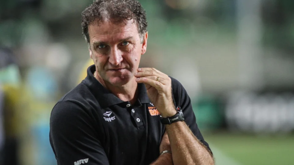 Cuca já está em Belo Horizonte para assumir Atlético/MG