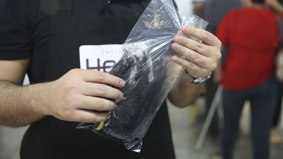 Projeto cria campanha para doação de cabelo a pessoas com câncer