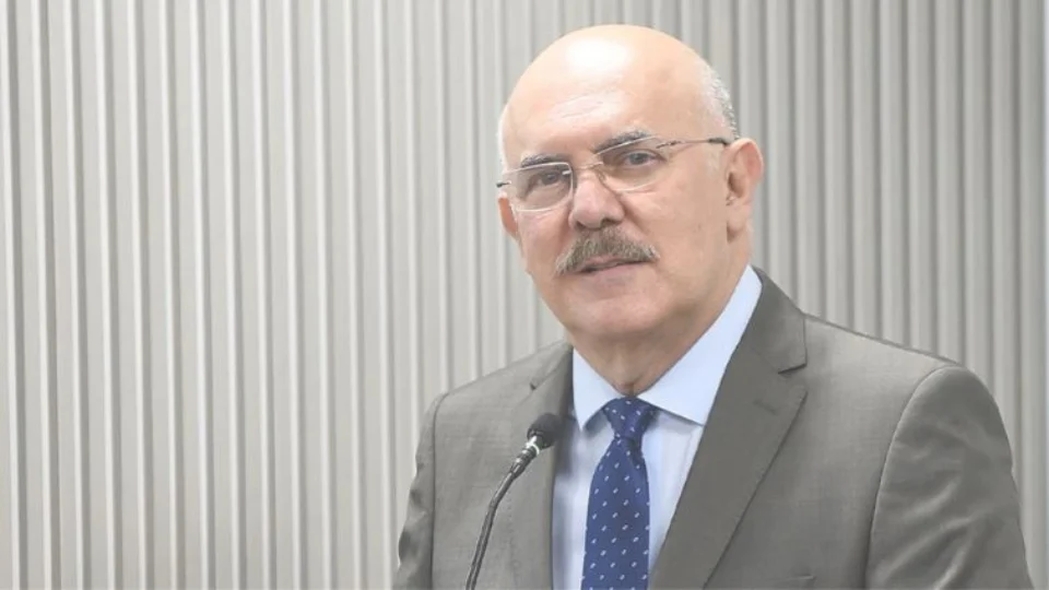 Após Milton Ribeiro afirmar ter recebido ligação de Bolsonaro, MPF pede à justiça que investigação seja enviada ao STF