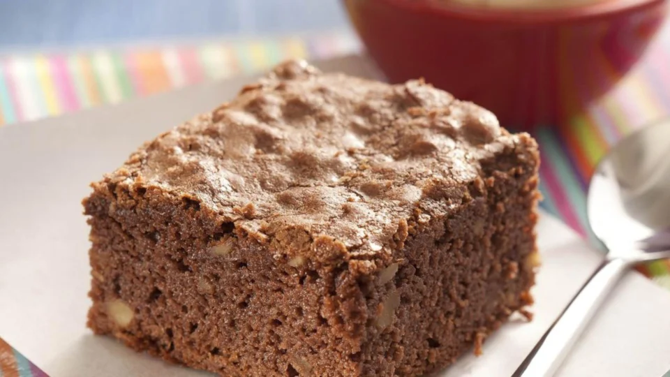 RECEITA FÁCIL: aprenda a fazer brownie de nescau