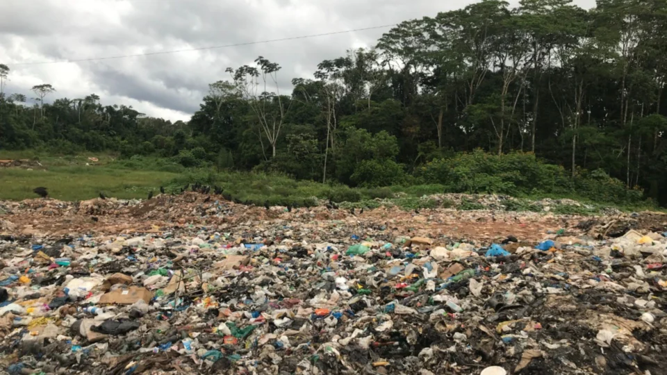 Com lixão em situação preocupante, Tapauá-AM proíbe descarte de resíduos na AM-366