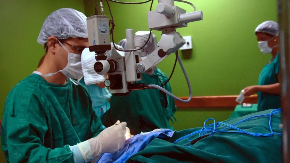 Cirurgia robótica é regulamentada pelo Conselho Federal de Medicina