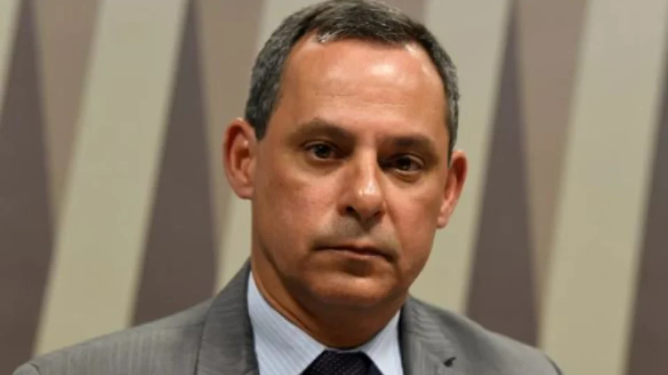 Em apenas 40 dias no cargo, governo demite José Mauro da presidência da Petrobras