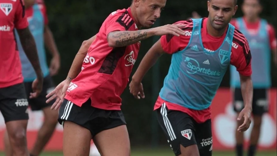 São Paulo treina penalidades antes de enfrentar Palmeiras pelas oitavas de final da Copa do Brasil