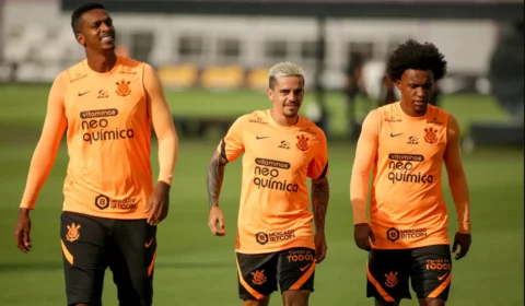Corinthians enfrenta Atlético Goianiense com desfalques importantes pelo Campeonato Brasileiro neste sábado, 04