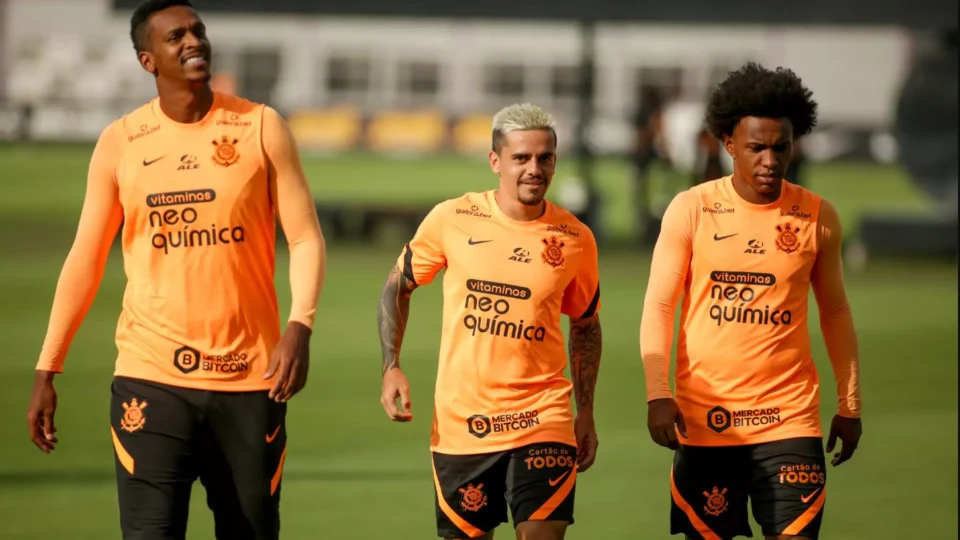 Corinthians enfrenta Atlético Goianiense com desfalques importantes pelo Campeonato Brasileiro neste sábado, 04