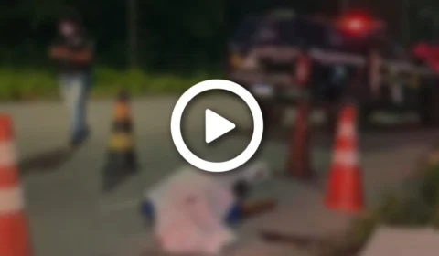 VÍDEO: homem é morto com cinco tiros e corpo é jogado em via pública nas proximidades do Musa, na Zona Norte de Manaus