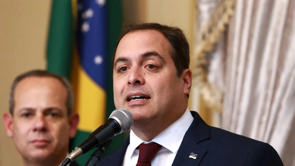 Após subir para 84 o número de mortos, governo decreta situação de emergência em Pernambuco