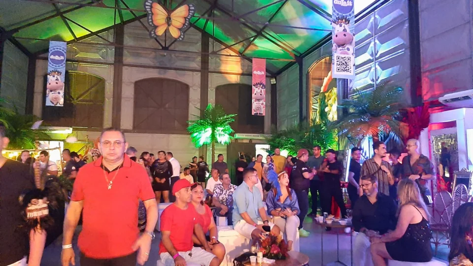 VÍDEO: ‘Live Norte Bumbás 2022’ reúne artistas e brincantes dos bois de Parintins em Manaus