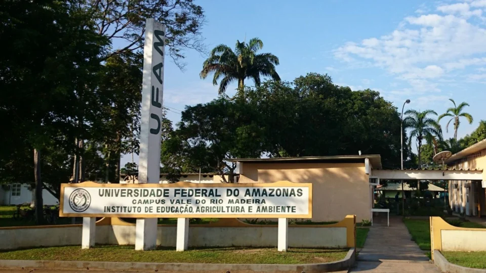 Terminam às 17h desta quinta-feira as inscrições para o concurso da UFAM