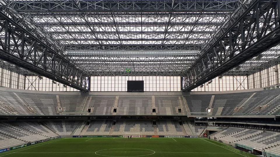 Fluminense vai à Arena da Baixada enfrentar Athletico em busca da vice-liderança do Campeonato Brasileiro