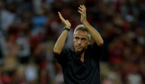 ‘Presente de Natal’ do torcedor flamenguista, Paulo Sousa tem demissão oficializada pelo Flamengo