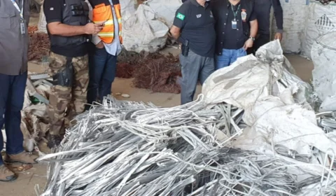 Lei quer proibir venda de tampas de poços, hidrômetros e fios de cobre em Manaus